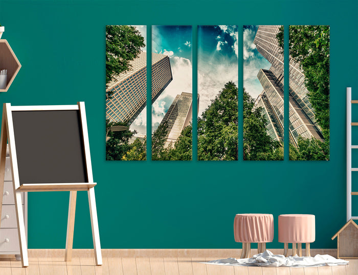 Canary Wharf Canvas Print #9228