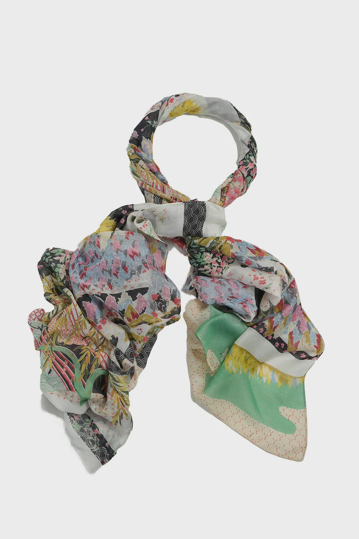 One Hundred Stars Scarf Spring - White