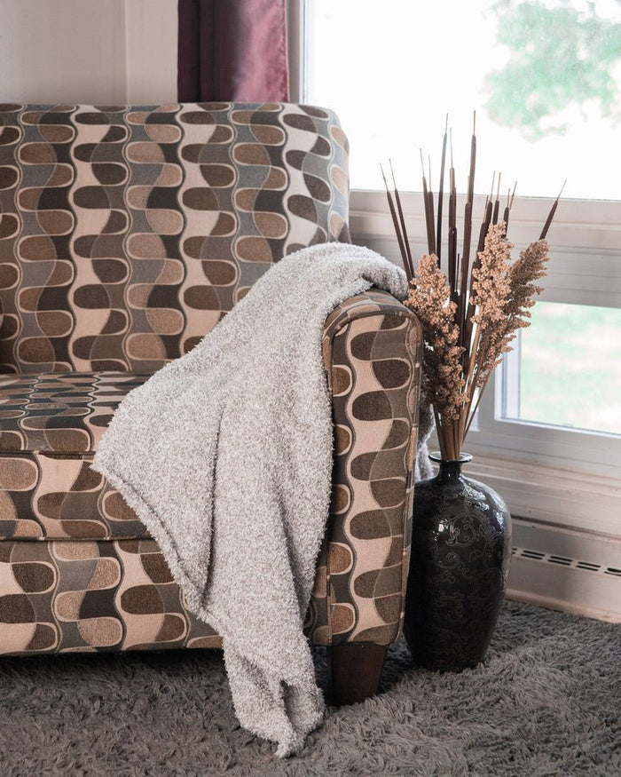 Giving Blanket in home