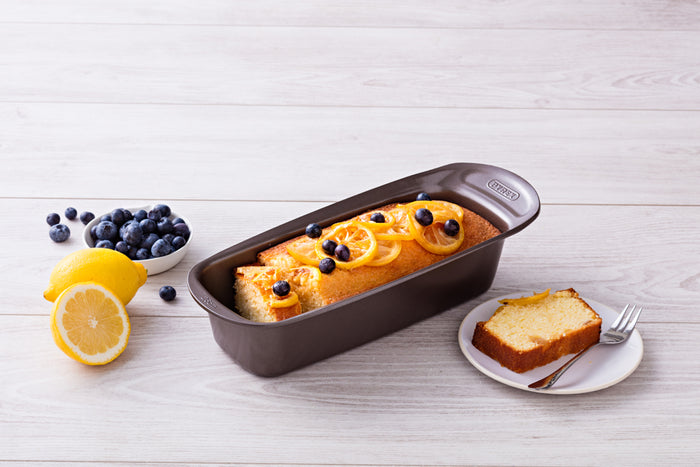 asimetriA - Metal loaf tin with easy grip