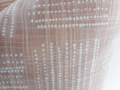 Cross Hatch Dots Pillow Cover