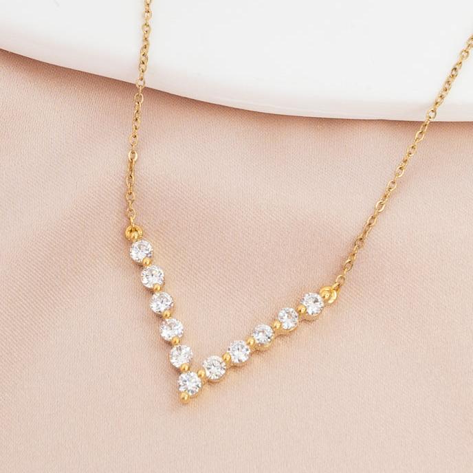 Brilliant Chevron V Zircon & Gold Necklace, Give exploited Women Freedom!