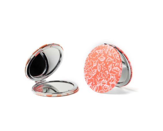 Compact Mirror