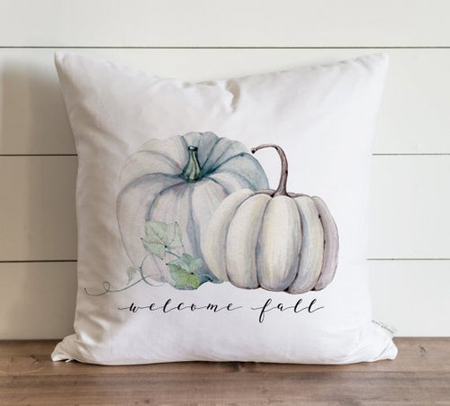 Fall Pillow Cover // Welcome Fall Pumpkins