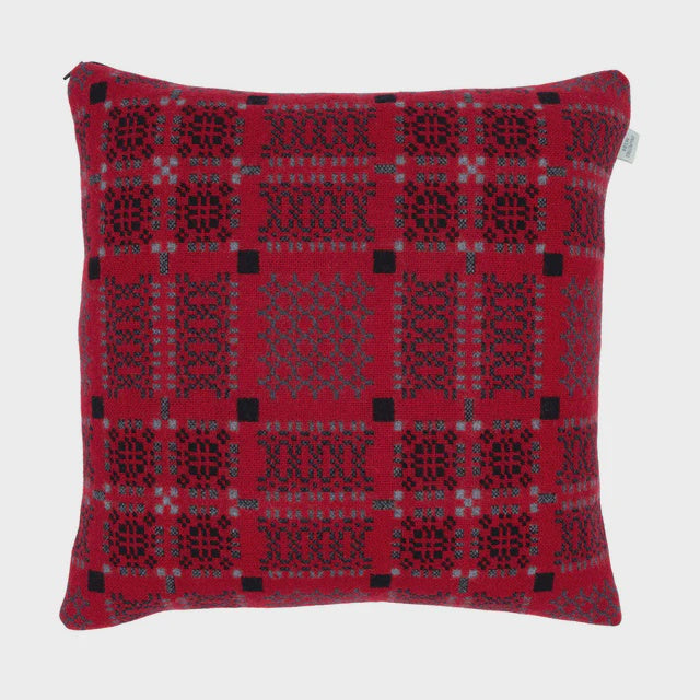 Melin Tregwynt Knot Garden Cushion - Draig