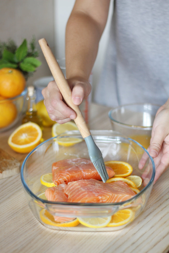 Oval glass baking dish with large handles