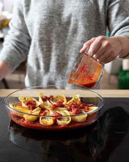 Oval glass oven dish