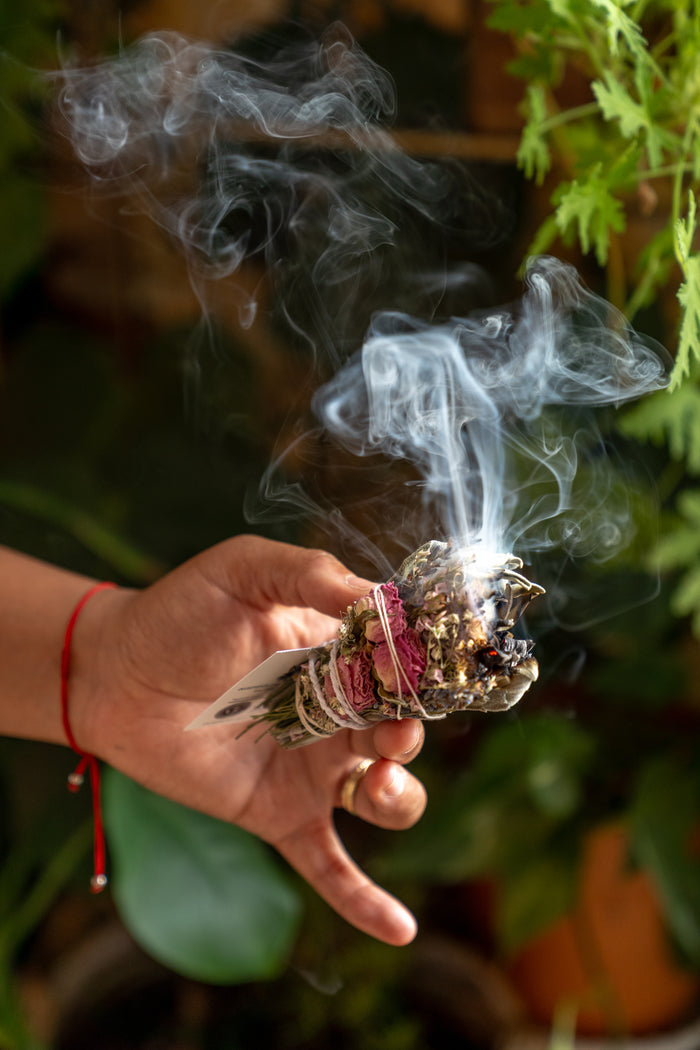ROSE MAGIC MINI WAND | Heart Opening Smoke Bundle*