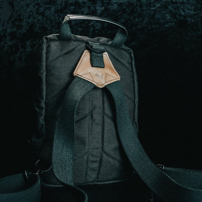 slingpack converter (Black)