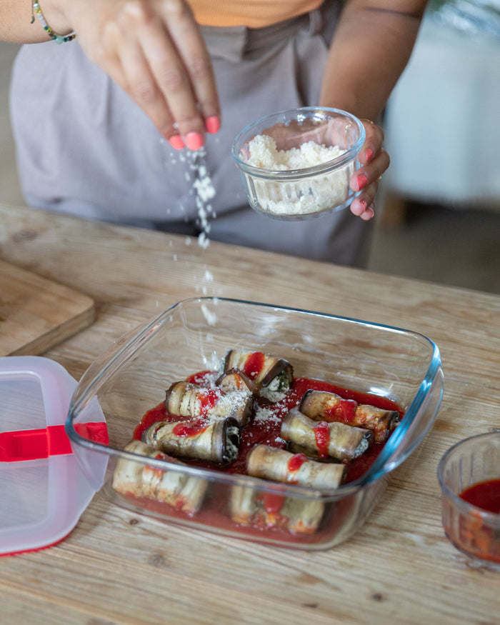 Square glass dish with steam valve lid - Cook & Heat